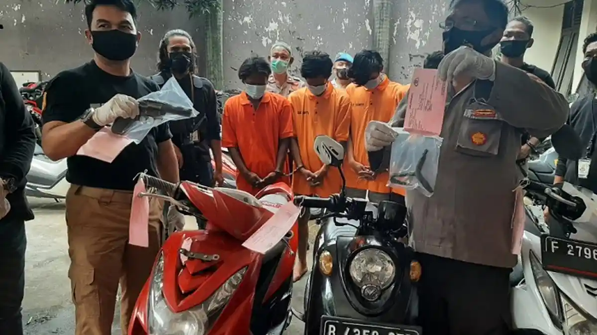 Komplotan Curanmor di Tebet Kerap Bawa Pistol Mainan untuk Takuti Korbannya