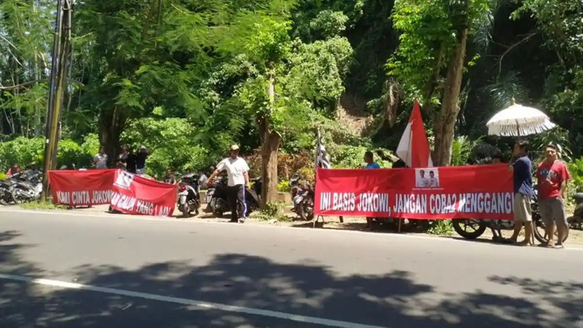 Ke Bali, Sandiaga Disambut Spanduk 'Welcome Cawapres Sandiaga Uno di Bali. Tapi Sorry'