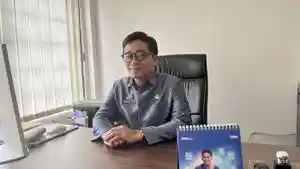 Kepala-Disnaker-Ciamis-Dase-Fadlil-Yusdy-Mubarak-29122025-1.jpg