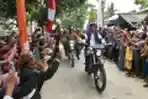 Jokowi Tinjau Tambak Udang dan Hutan Bakau di Muara Gembong