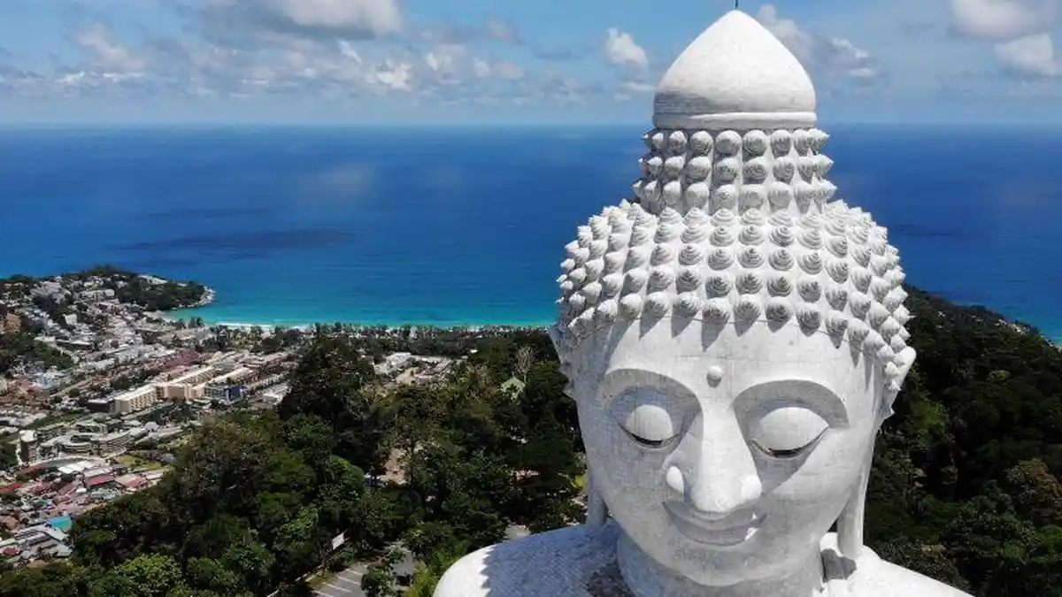 Phuket Thailand Mulai Terima Kembali Wisatawan Internasional, Syaratnya Harus Sudah Divaksin