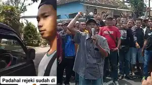 PEDAGANG-SAYUR-KELILING-DIGUGAT-Tangkapan-layar-unggahan-akun-Instagram.jpg
