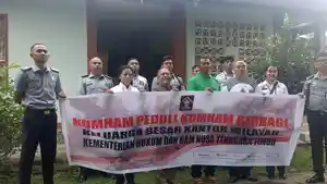 Kemenkumham-NTT-di-Hokeng.jpg