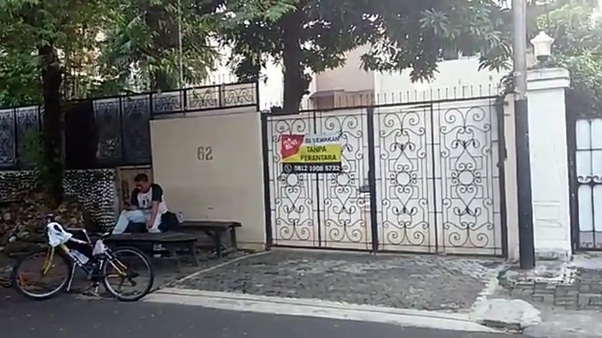 Warga Pernah Lihat Ben Beri Uang Rp 50 Ribu kepada Ayah Marshanda