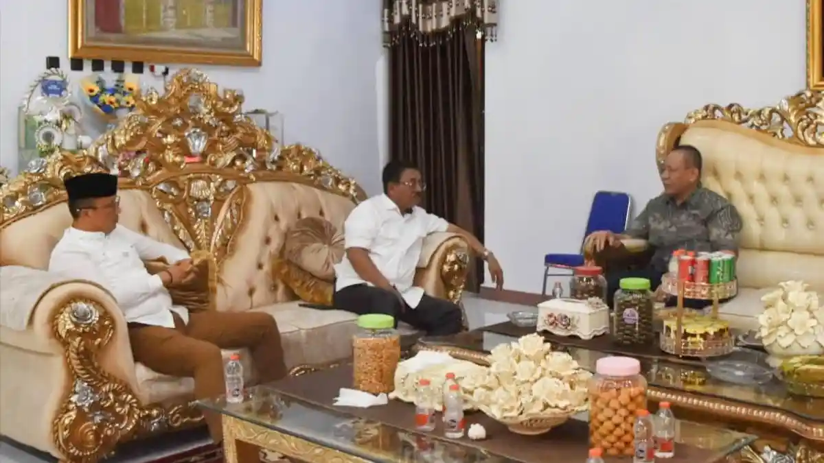 Bupati Boalemo Rum Pagau Terima Kunjungan Silaturahmi Gubernur Gorontalo Gusnar Ismail