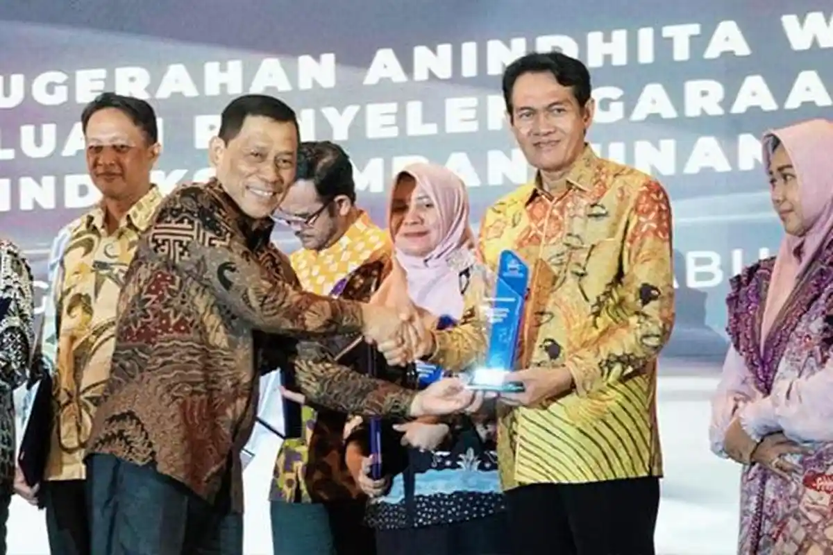 Pemkab Lombok Tengah Terima Penghargaan Nasional Anugerah Anindhita Wistara Data 2023