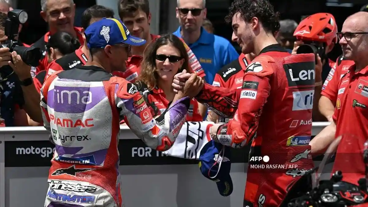 BREAKING NEWS Pecco Bagnaia Resmi Juara Dunia MotoGP 2023, Jorge Martin ...