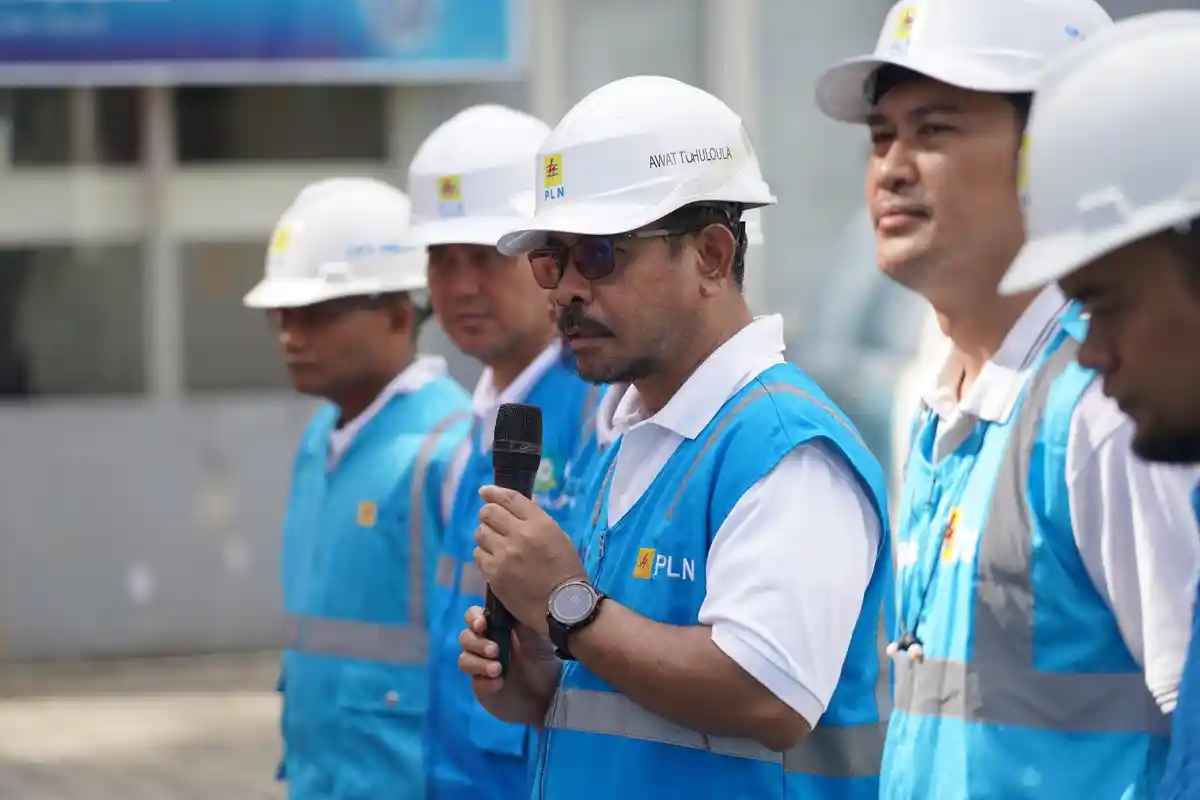 PLN UIW MMU Apel RAFI 2024, Pastikan Lebaran Idul Fitri 1445 H Aman dan Lancar Tanpa Gangguan - Apel-Siaga-Kelistrikan-Idul-Fitri-1445-H-di-pelataran-kantor-ULP-Ambon-Kota.jpg