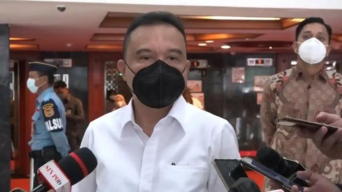 Pimpinan DPR Nilai Tes PCR Tak Perlu Diterapkan untuk Transportasi Jarak Pendek