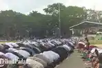 Ribuan-warga-Bukittinggi-mengikuti-salat-Idul-Adha-berjemaah.jpg