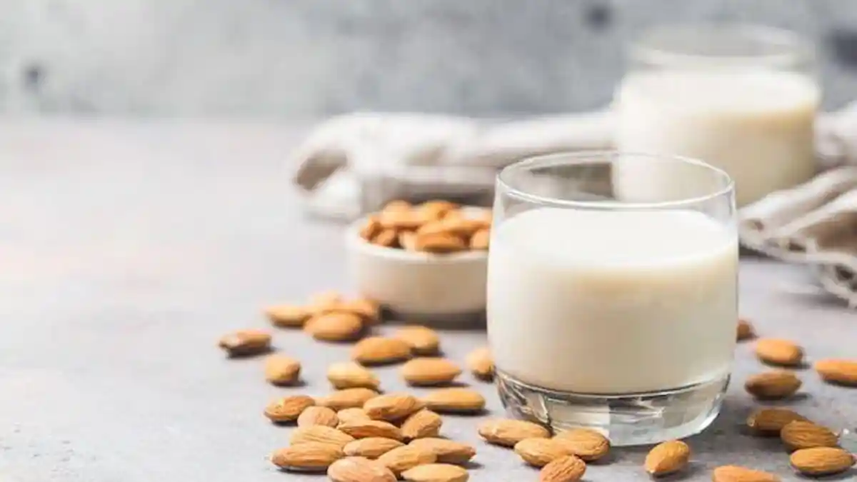 Tak Cuma Susu Hewani, Susu Nabati Almond Juga Punya Khasiat Tinggi