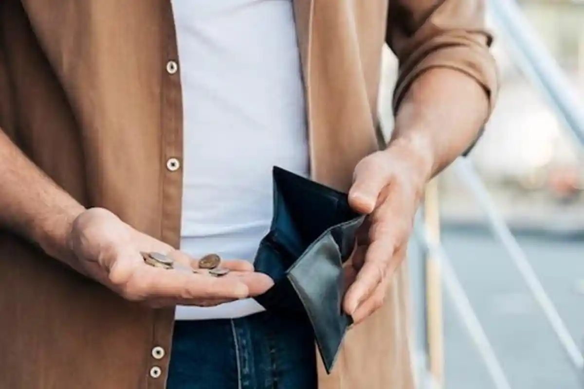 7 ZODIAK Ini Besar Pasak daripada Tiang, Kondisi Dompet Makin Kembang Kempis Selasa 17 Januari 2023