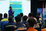 Sosialisasi-Basic-Safety-oleh-HSSE-Chief-PT-TJB-Power-Services.jpg