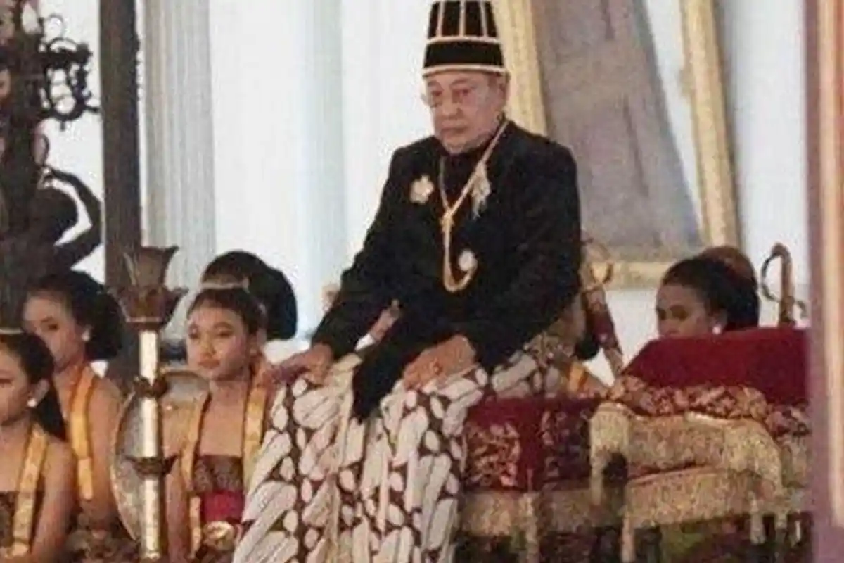 BREAKING NEWS: Raja Pakubuwana XIII Wafat Usia 77 Tahun, Keraton Solo Siapkan Prosesi Adat Pemakaman