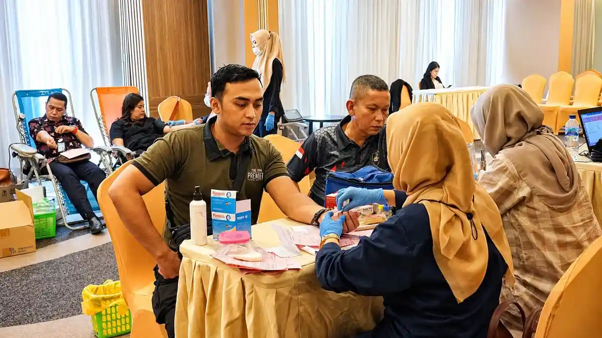 Zuri Hotel Management Pekanbaru Gelar Aksi Donor Darah Sambut Hari Donor Darah Sedunia 2026