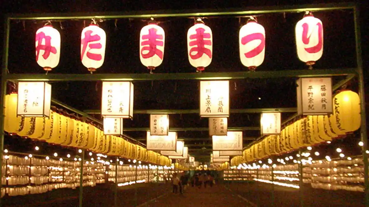 Festival Musim Panas di Kuil Yasukuni Dimulai