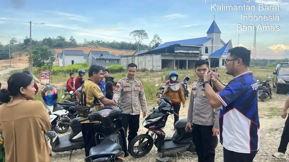 Tabrakan Motor di Tikungan Tajam Depan Gereja GSJA Bengkayang, Polres Bengkayang Bergerak Cepat - Tribunpontianak.co.id