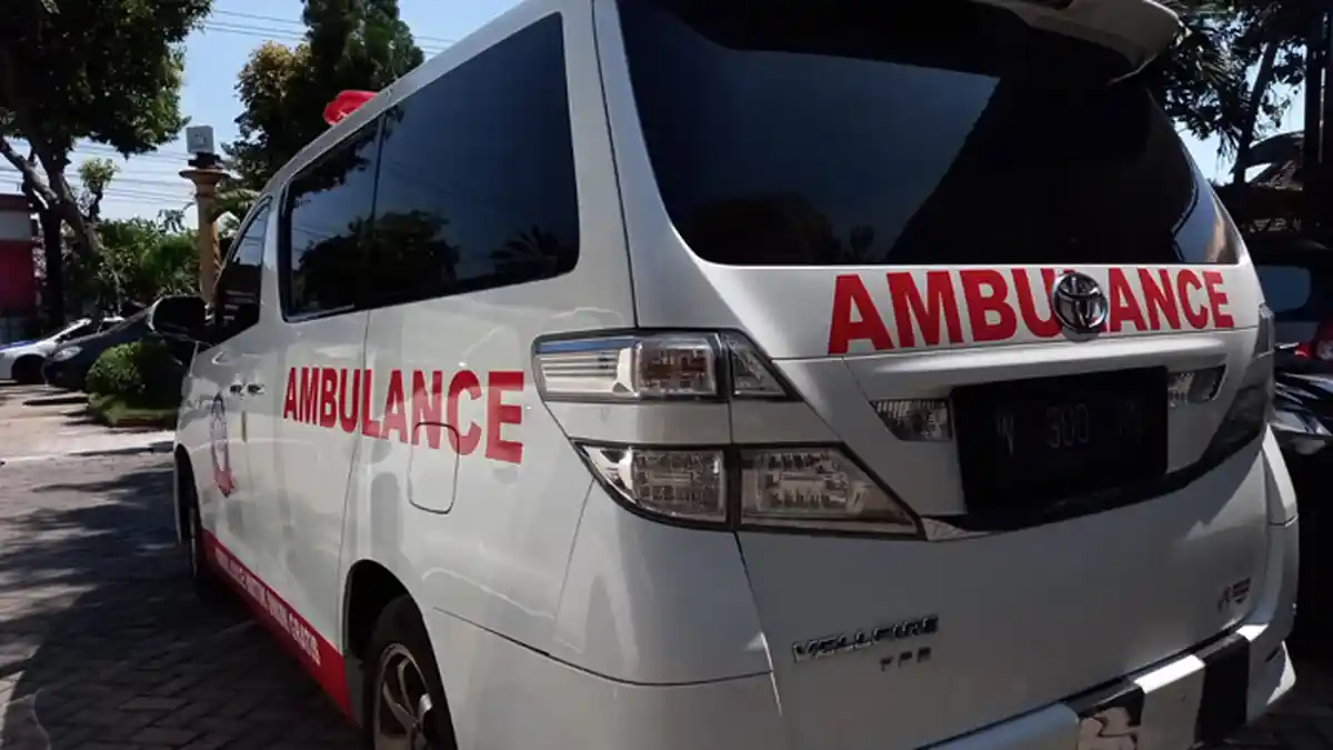 Mobil Mewah Disulap Jadi Ambulans Penanganan Covid-19 di Gresik