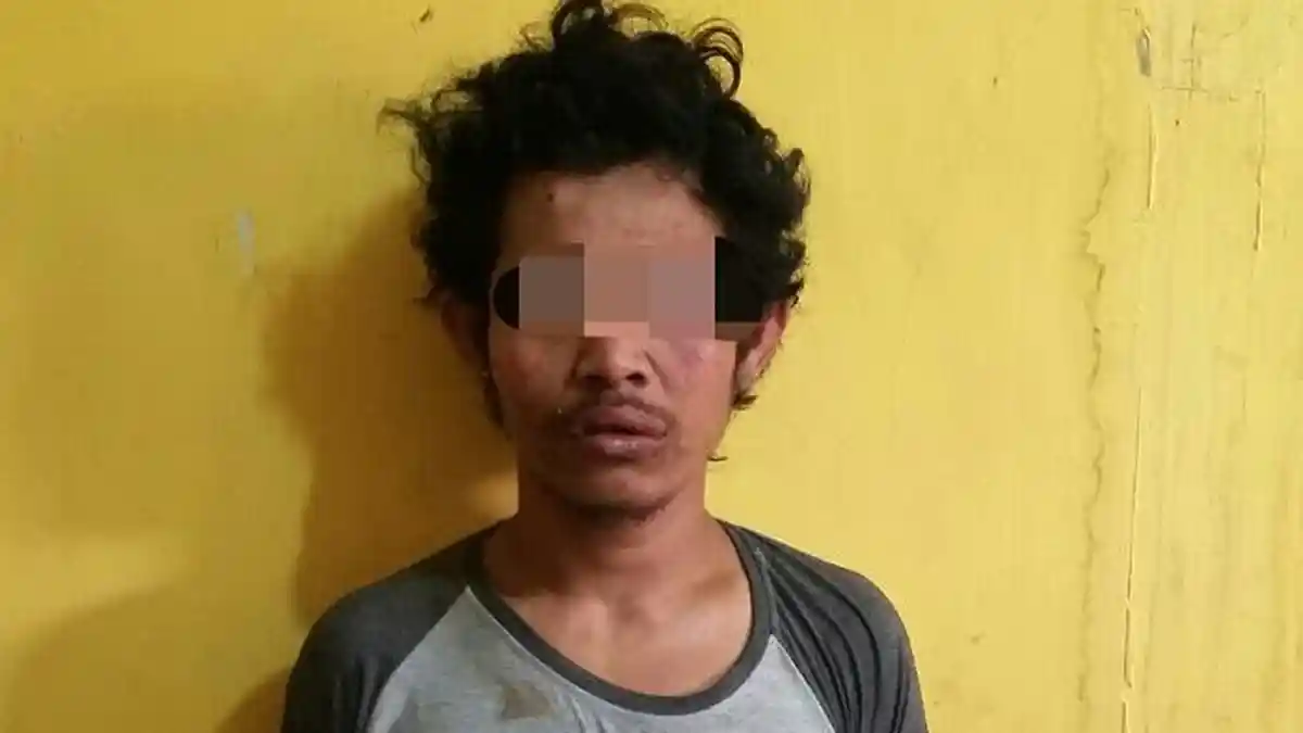 Gara-gara Ingin Punya HP Keren, Pemuda Ini Diarak Massa, Kisahnya Mengejutkan