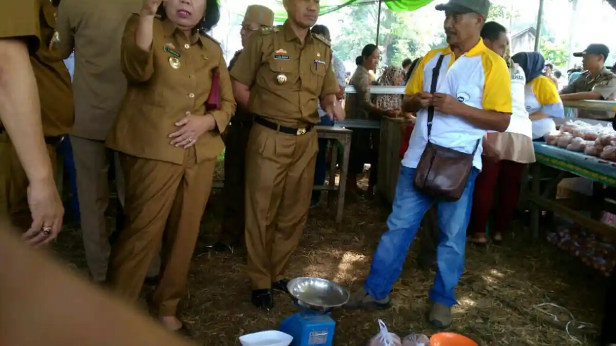 Pemkab Tanggamus Akhiri Operasi Pasar