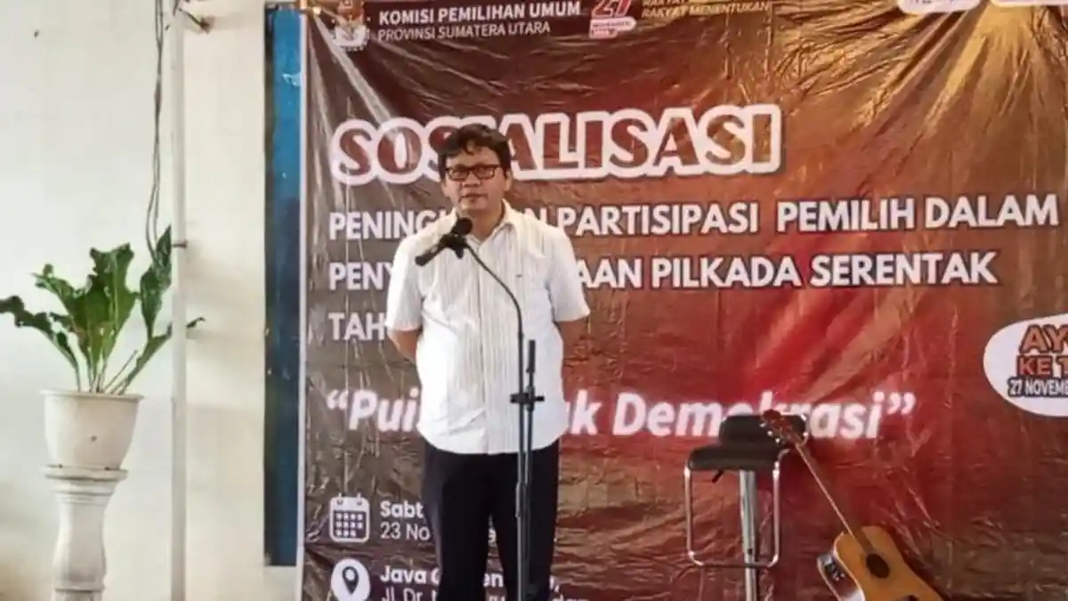 KPU Sumut dan Seniman Sosialisasi Puisi untuk Demokrasi, Robby Baca Puisi Joko Pinurbo