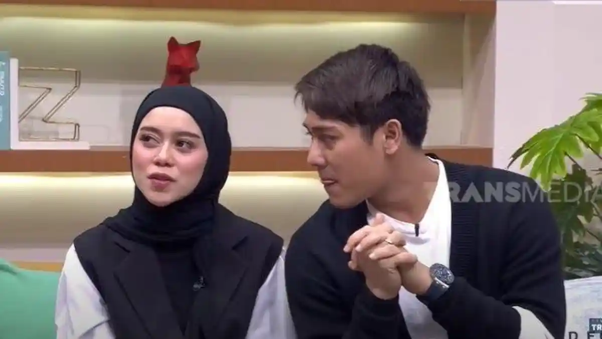 Lesti Kejora Cabut Laporan KDRT, Menangis dan Peluk Rizky Billar