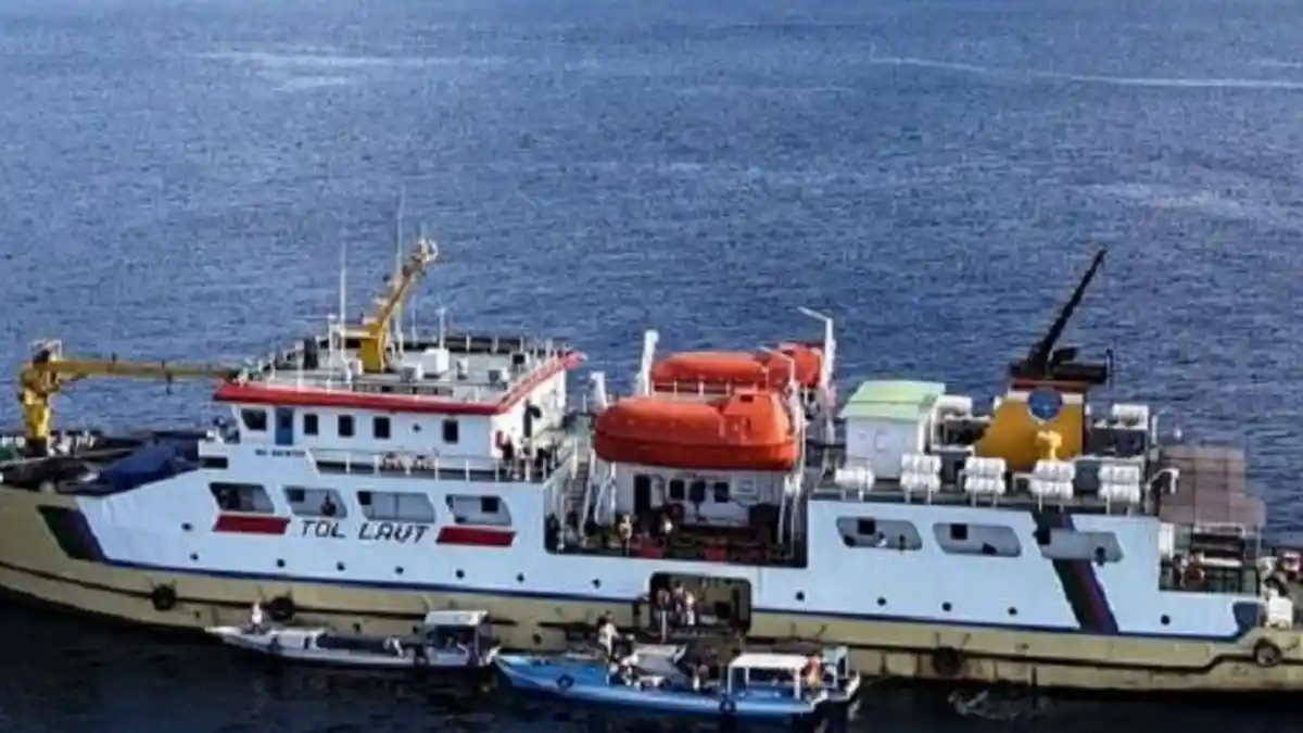 Jadwal Tol Laut KM Sabuk Nusantara 50,Malam Ini Bertolak dari Kendari-Menui