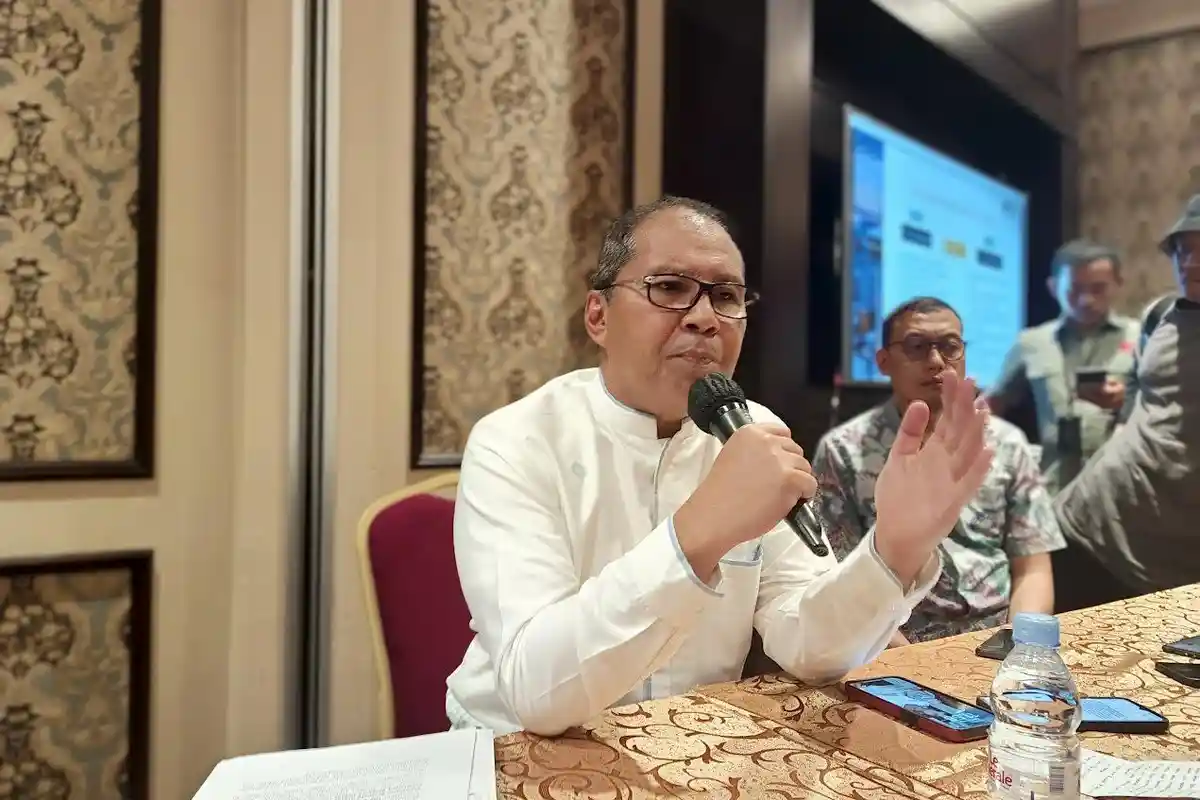 Danny Pomanto Adukan Nasib Kereta Api ke Jokowi, Presiden Setuju KA Melayang