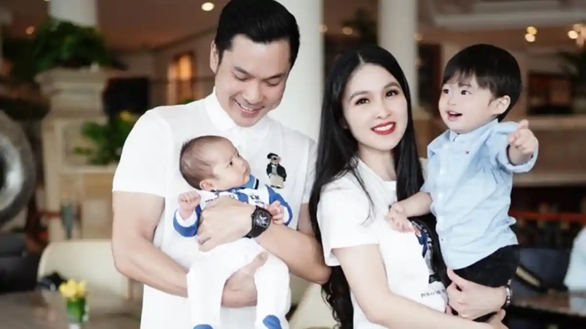 Ulang Tahun Anak Dewi Sandra Dirayakan di Disneyland, Raphael Moeis Malah Minta Hadiah Tak Terduga