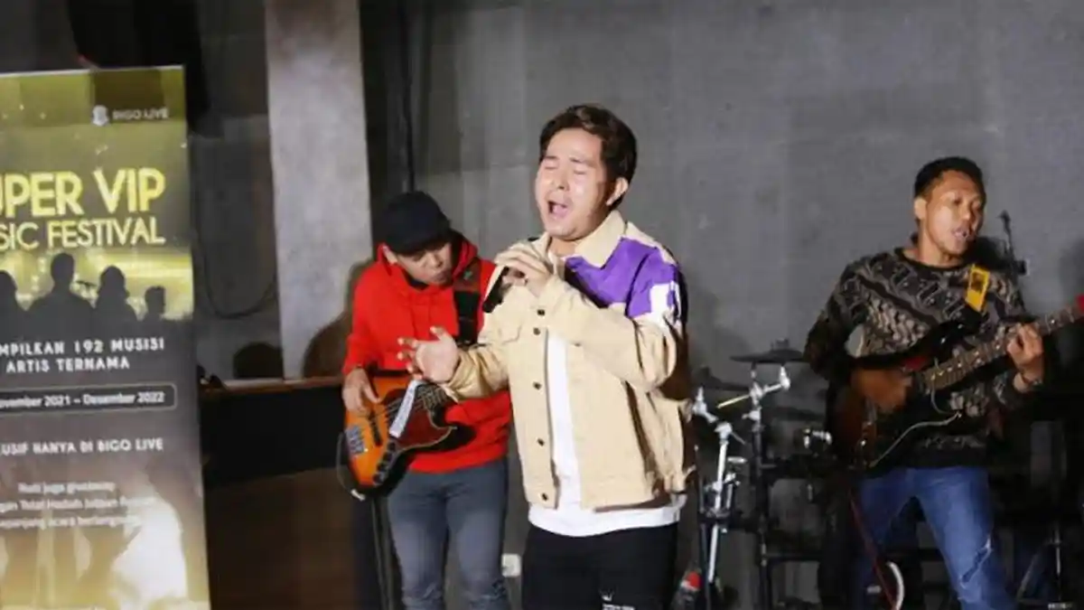 Banyak Terima Konser Virtual Selama Pandemi, Cakra Khan Mengaku Lebih Lelah