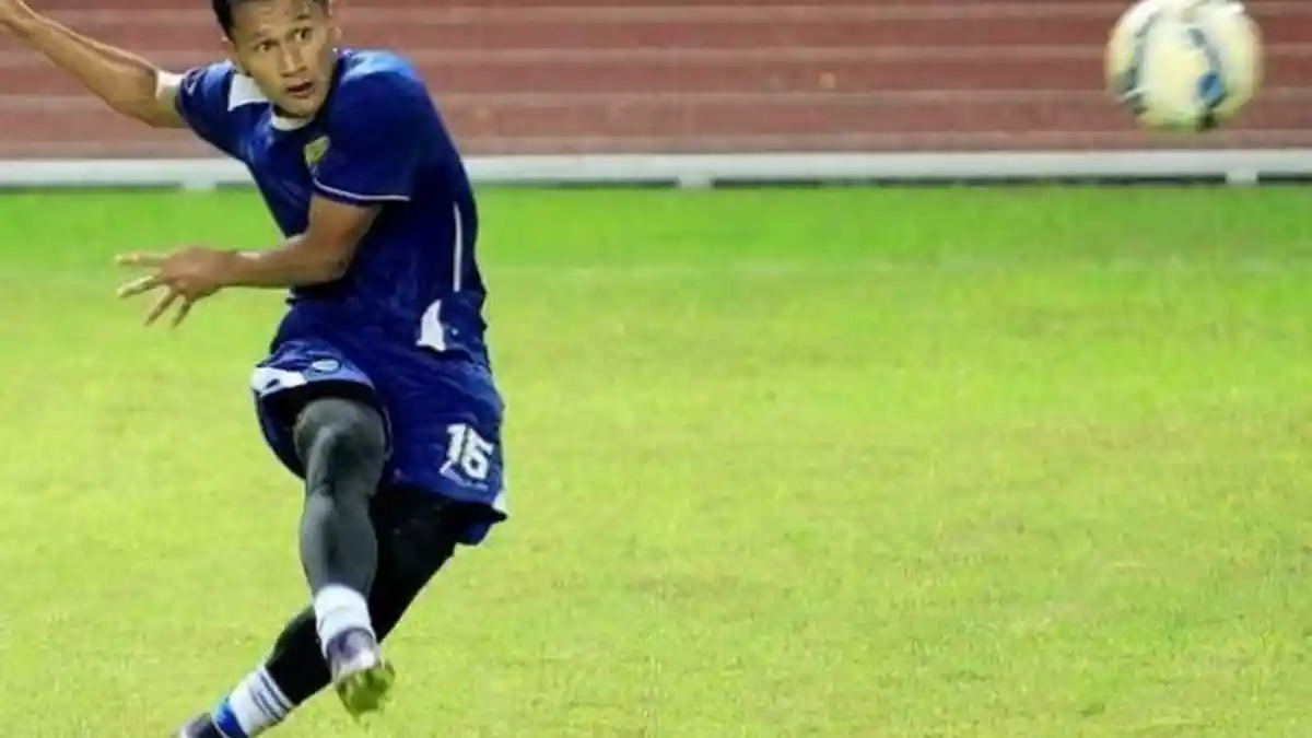 Pernah Berkarier di Eropa, Eks Striker Persib Bandung Ini Merapat ke Klub Liga 3
