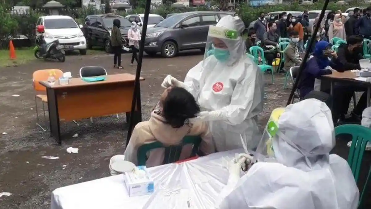 Puluhan Wisatawan di Puncak Bogor Reaktif Covid-19, Diminta Pulang ke Rumah, Isolasi Mandiri
