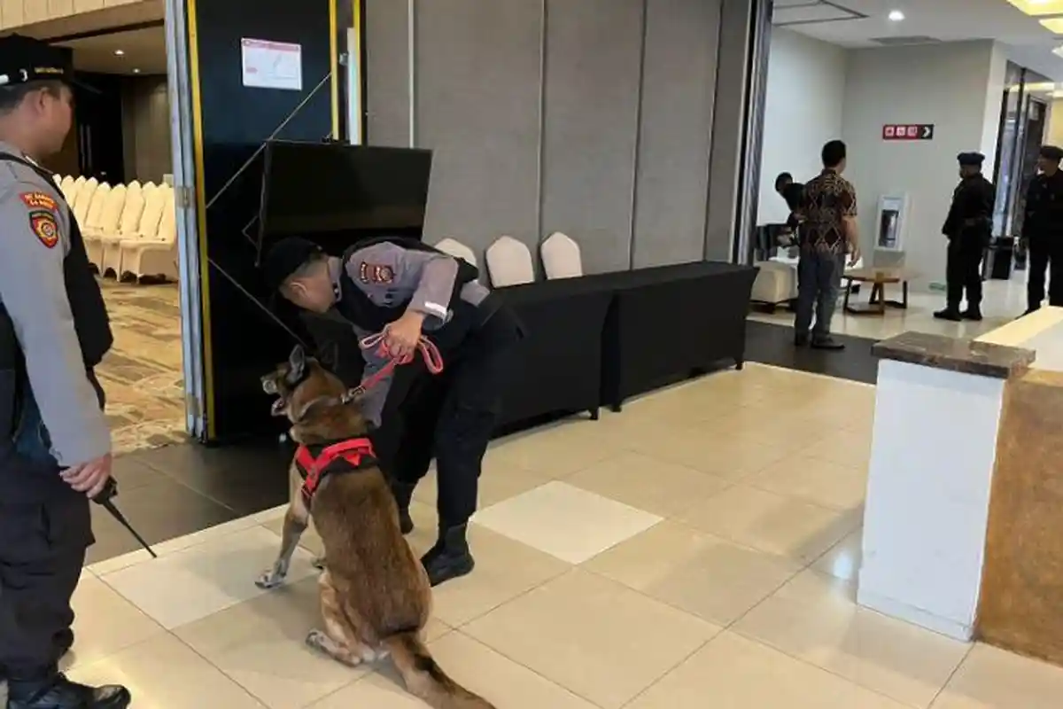 Polda Jambi Sterilisasi dan Pengamanan Rapat Pleno KPU