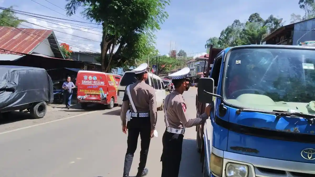 Samsat Toraja Utara Kumpulkan Rp13,5 Juta dari Hasil Sekali Operasi