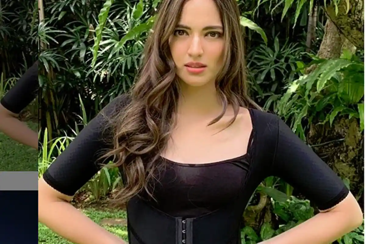 Pengakuan Nia Ramadhani Soal Kebiasaan Uniknya saat Berenang Sampai Bikin Jessica Iskandar Terdiam