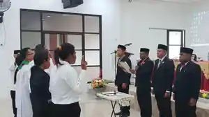 20240524_pengambilan-sumpah-janji-panwaslu-kabsor.jpg