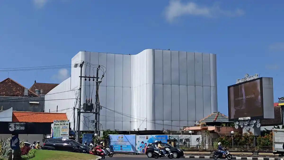 Setelah Ditutup Akibat Digerebek Puluhan Butir Narkoba, Kini Akasaka Bali  is Back