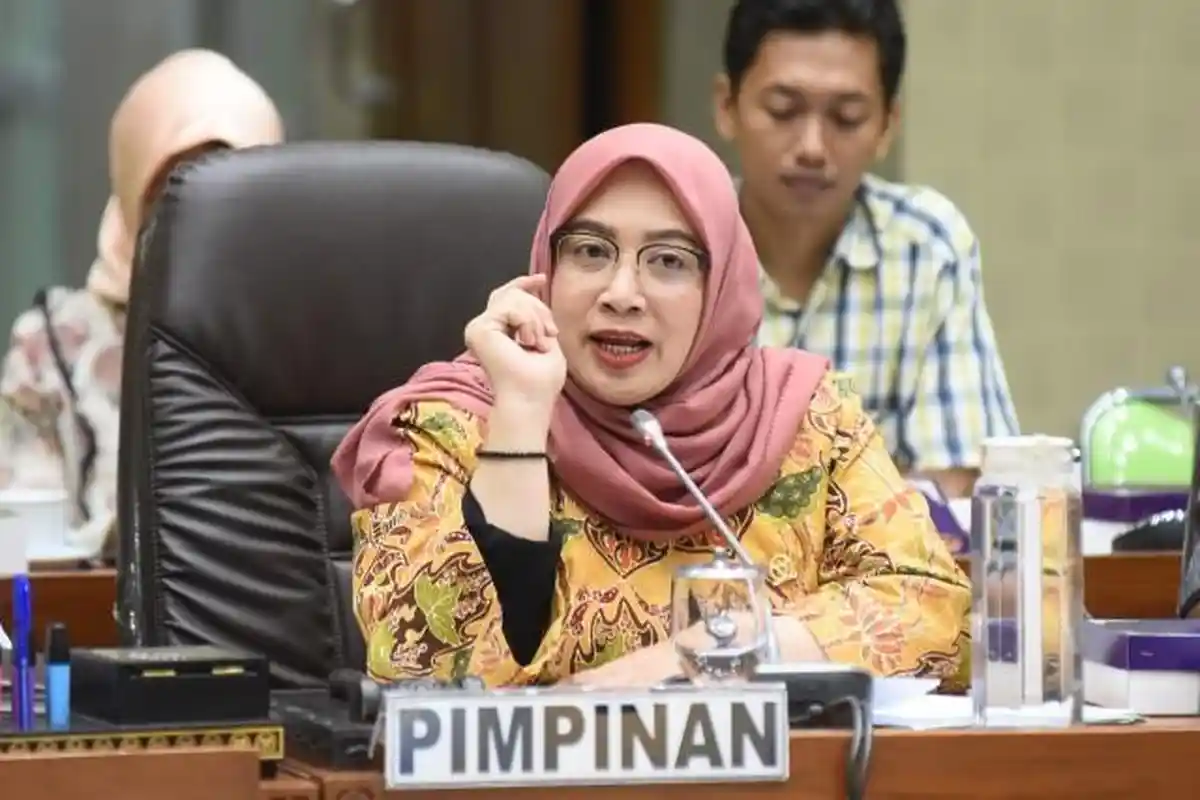 Komisi IX DPR Bahas Pengembangan Obat dan Vaksin Covid-19 dengan Sejumlah Pihak Terkait