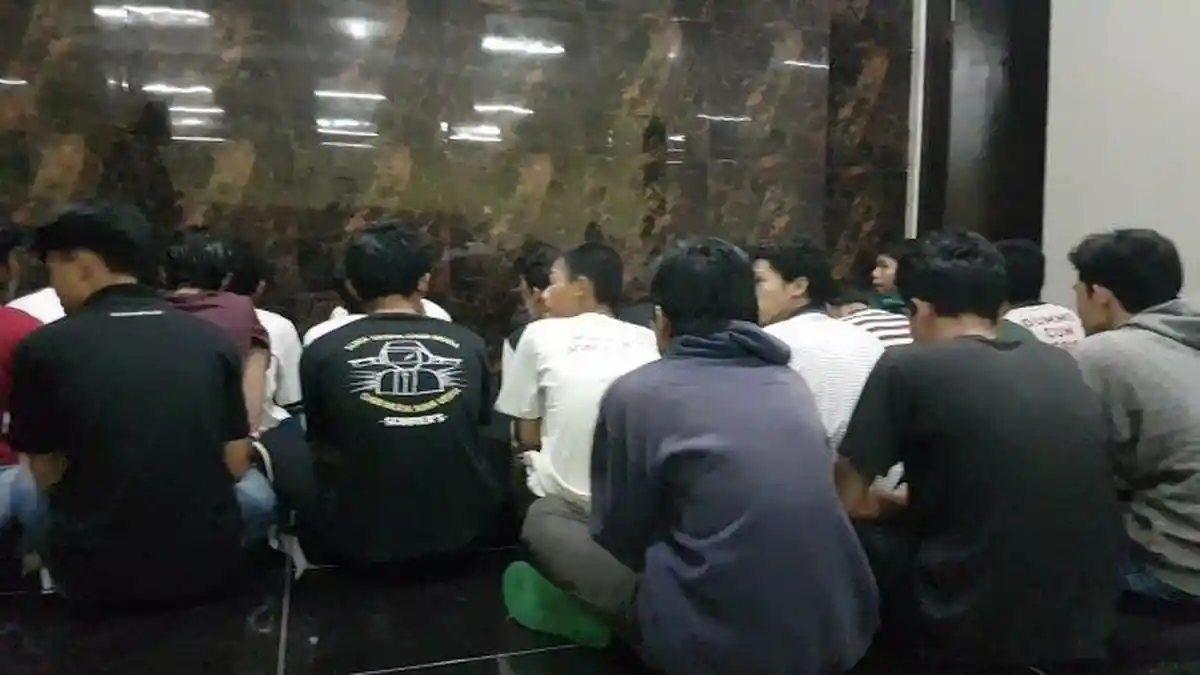 30 Pelajar Diamankan Terkait Perusakan SMK di Depok, 5 Jadi Tersangka