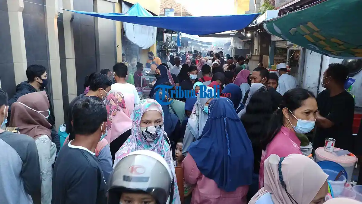 Bangkitkan Ekonomi Warga, Pasar Ramadhan di Kampung Jawa Denpasar Bali Kembali Diadakan