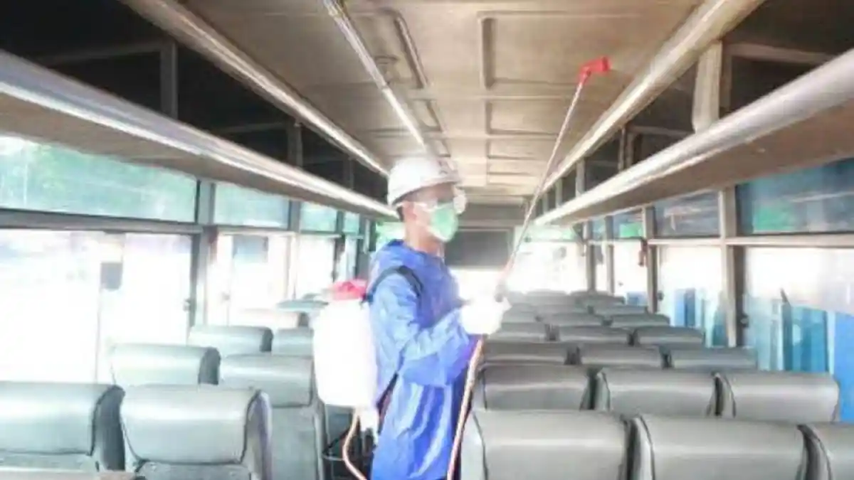 Bus Diberi Izin Operasi Terbatas, Terminal di Kota Serang Masih Sepi