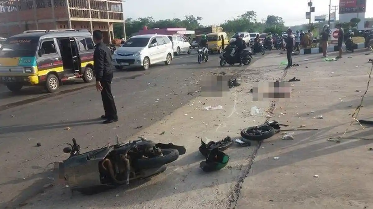 Kecelakaan Maut Tadi Pukul 07.30 WIB, Kepsek Tewas, Hendak Ikut Solidaritas Hari Pendidikan Nasional