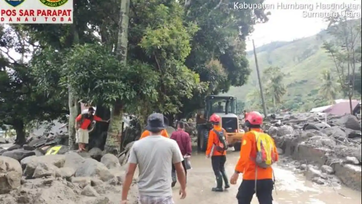 35 Rumah Rusak Berat dan 11 Warga Hilang, Diduga Ini Penyebab Longsor dan Banjir di Simangulampe