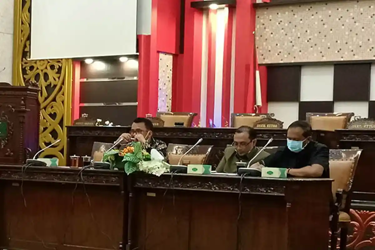 DPRD Sambas Harap Dinas Terkait Segera Atur dan Relokasi PKL di Sambas