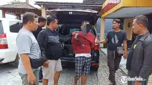 Pelaku-pencurian-uang-dan-perhiasan-emas.jpg