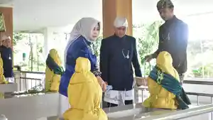 Ziarah-di-HJS-Sumedang.jpg
