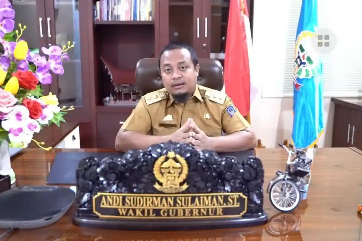 Beri Motivasi Maba Unhas, Wagub: Dibutuhkan Generasi Hebat Bermoral