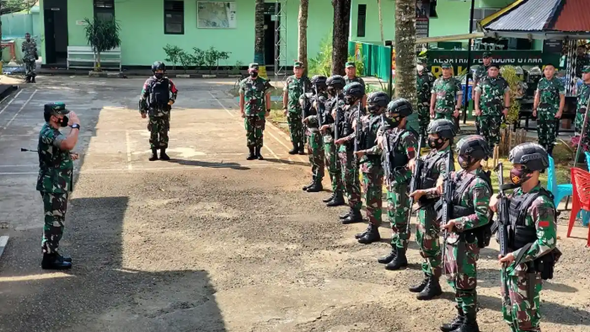 Kunker ke Poskotis, Pangkogabwilhan III Letjen TNI I Nyoman Cantiasa ...