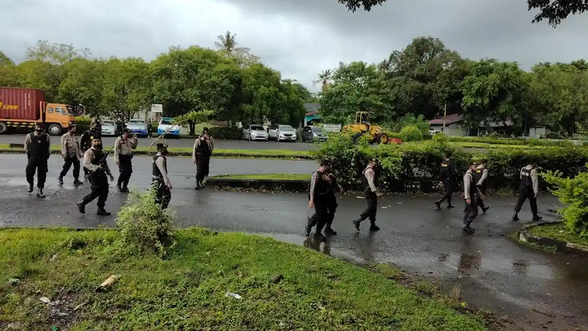 BREAKING NEWS: 18 Terduga Teroris di Sulsel Pagi Ini Diterbangkan ke Jakarta