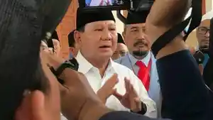 Menteri-Pertahanan-RI-Prabowo-Subianto-di-Balikpapan-Minggu-1232023.jpg
